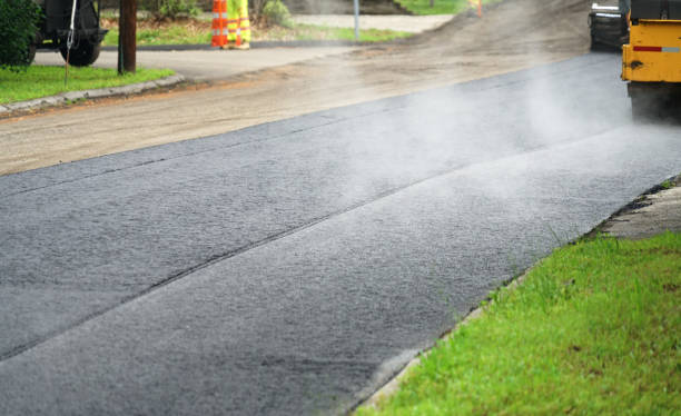 Best Driveway Pavers Contractor  in Sweet Springs, MO